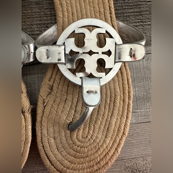 Tory Burch Metallic and Tan Sandals - Picture 3 of 8